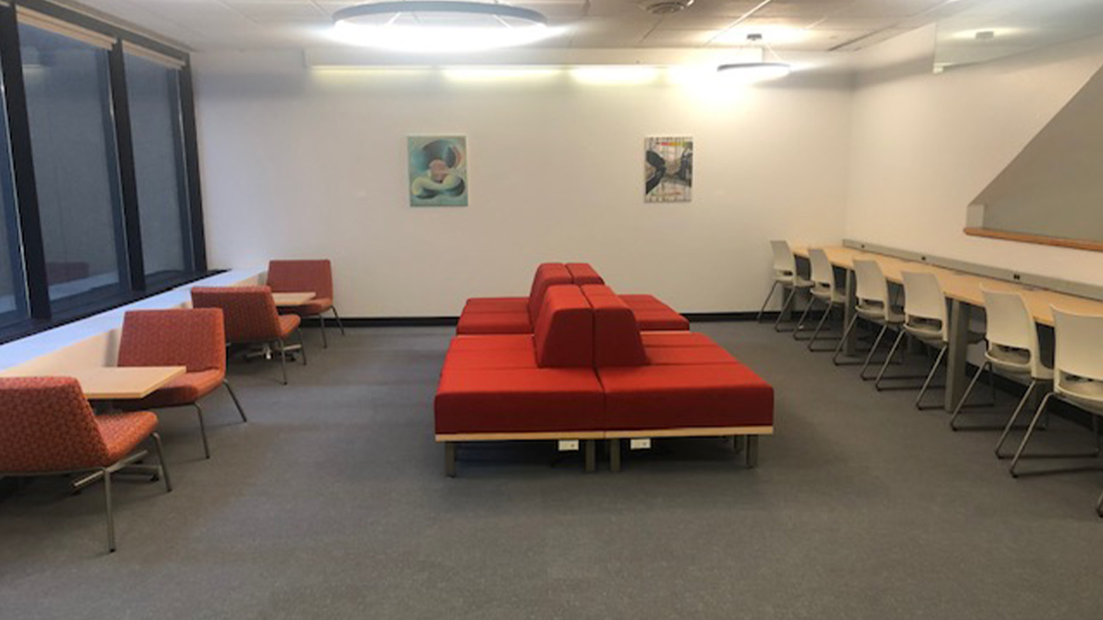 2nd Floor Lounges