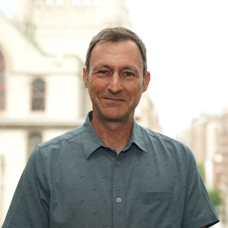 Photo of Alexander Elinson