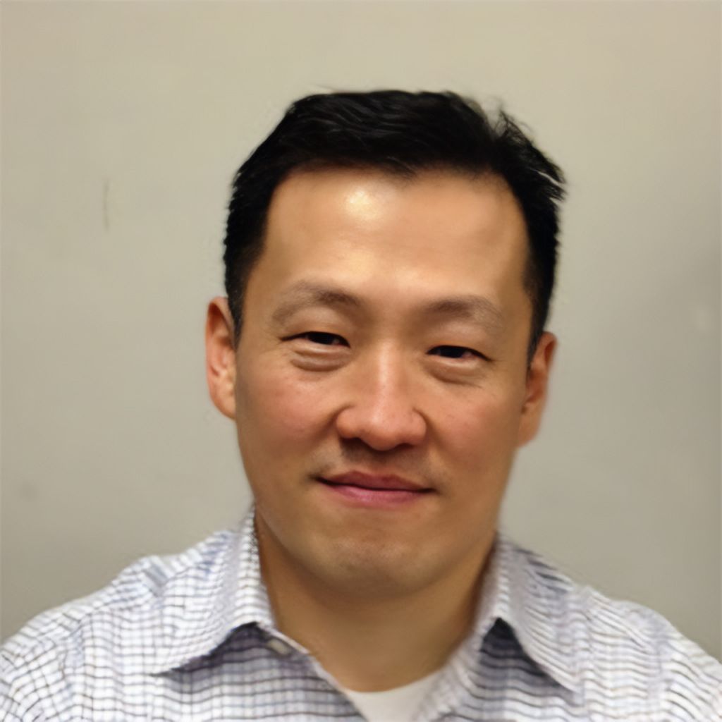 Photo of Evan Lee.