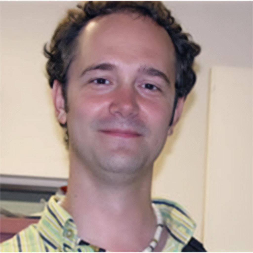 Photo of Todd Miller.