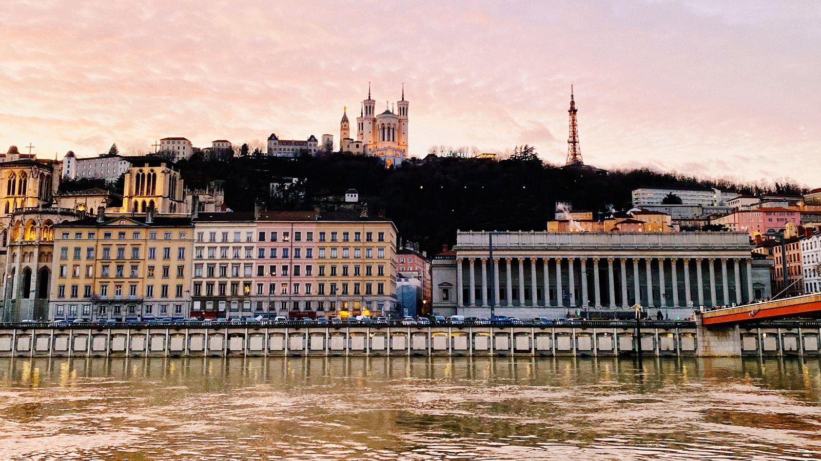 Photo of Quai Fulchiron, in Lyon, France.