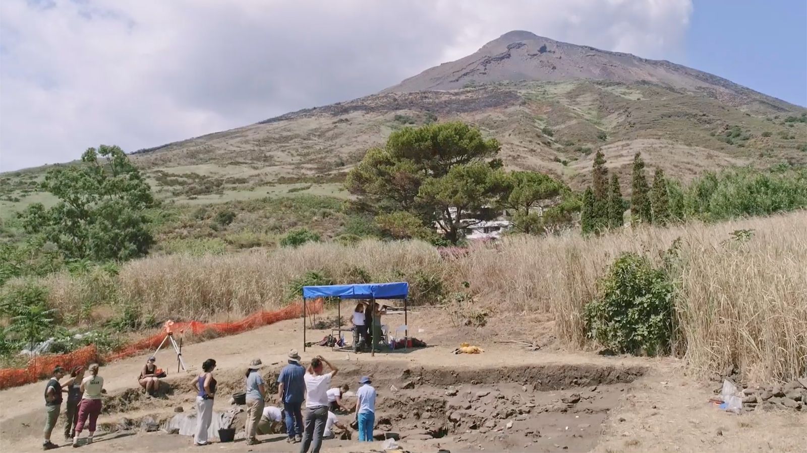 Photo—Students in the Central Mediterranean Archaeology program, in Stromboli, Italy.