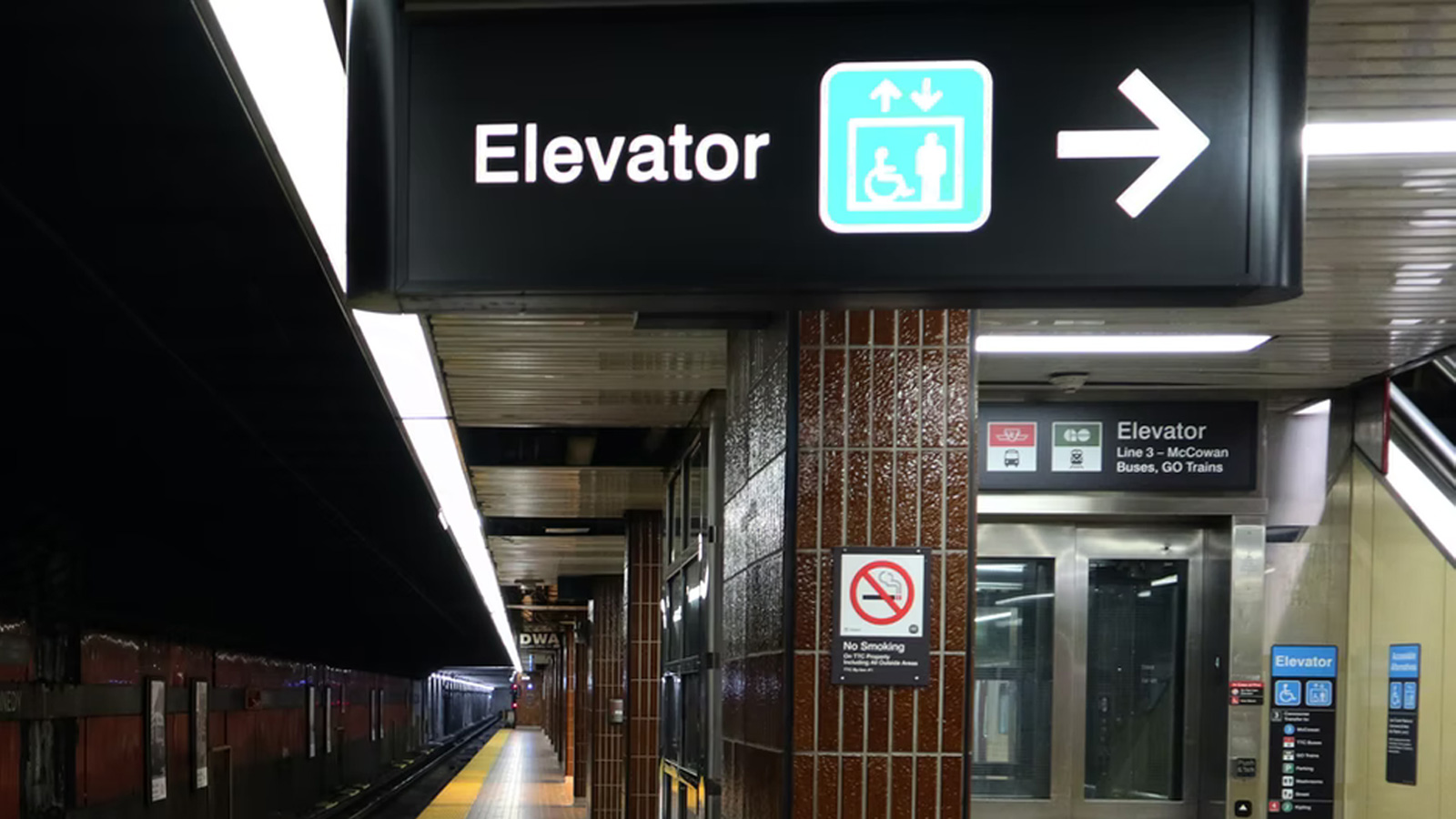 Subway elevator
