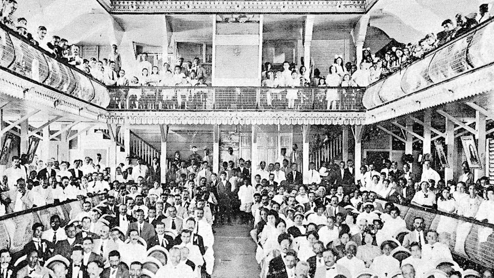 Asamblea espiritista celebrada en el teatro Variedades de Bayamón del 3 al 5 de julio de 1915" (Fiat Lux, 10 de julio 1915").