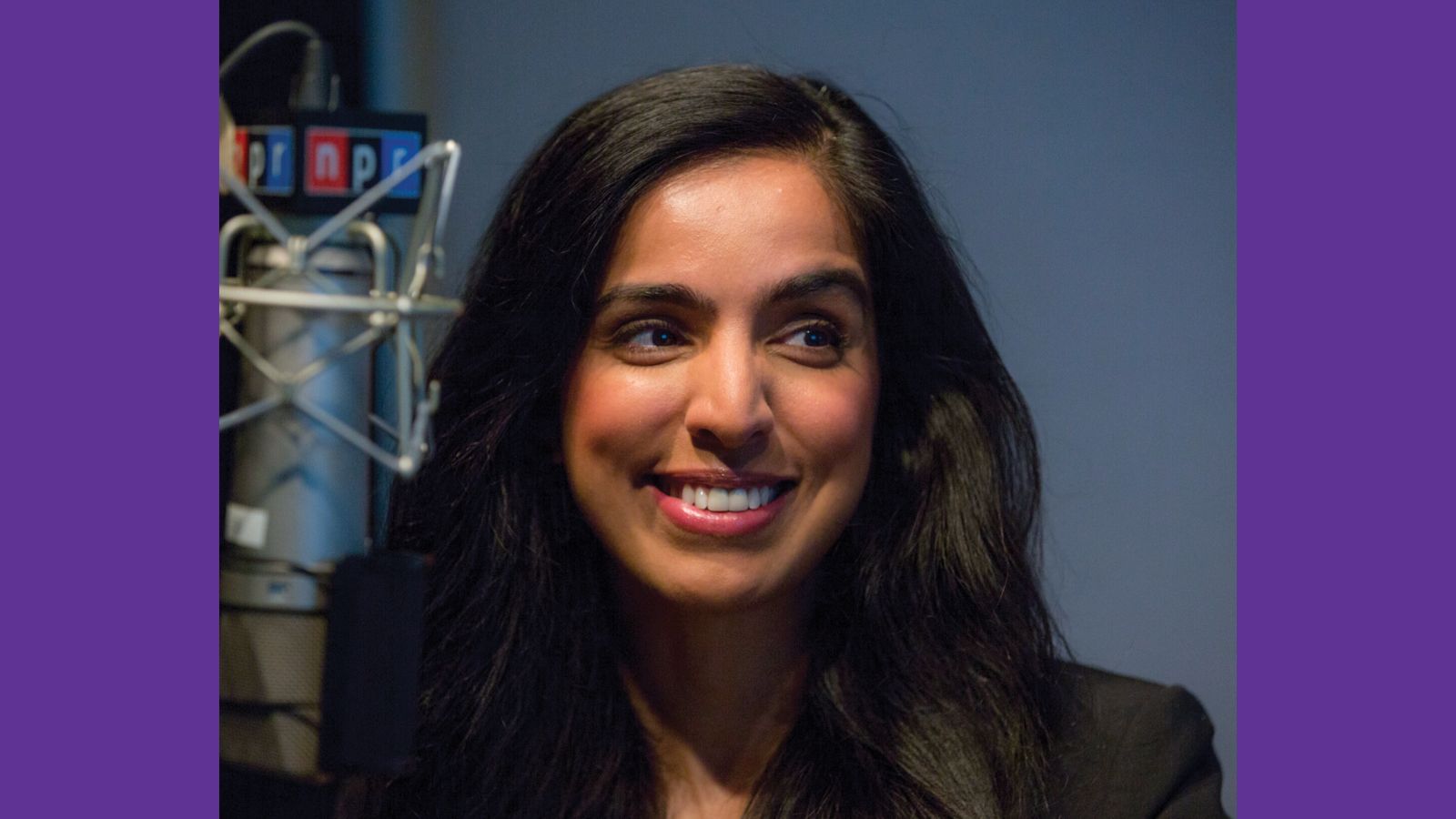 Photo of Aarti Namdev Shahani smiling.