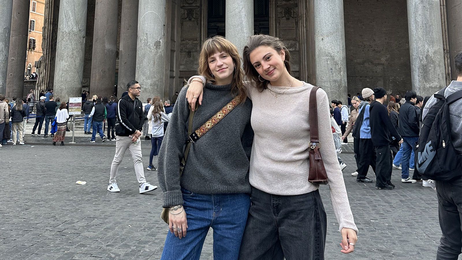 hunter students outside Pantheon in Rome, Italy