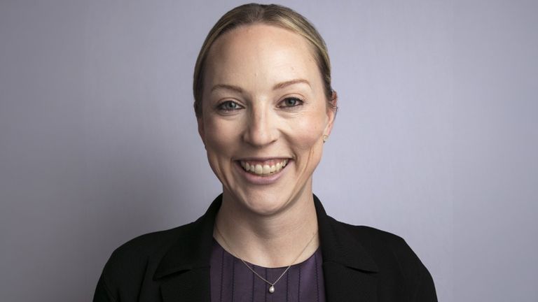 Photo of Jennifer Ross Majumdar