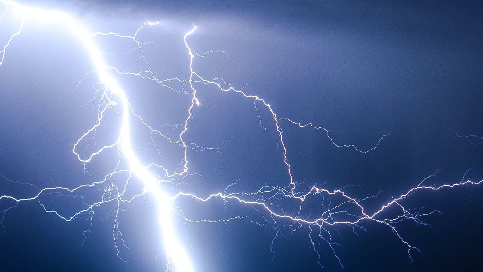 Stock image of lightning bolt