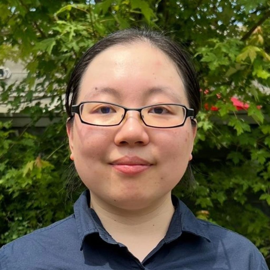 Photo of Lisa Lin