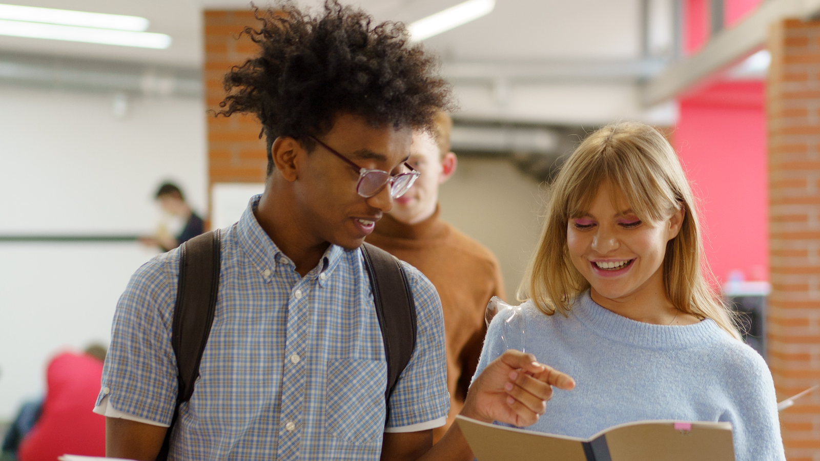 Students talking to each other 