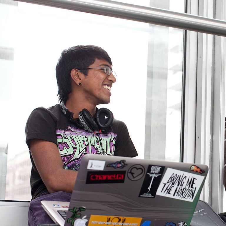 students at computer screen