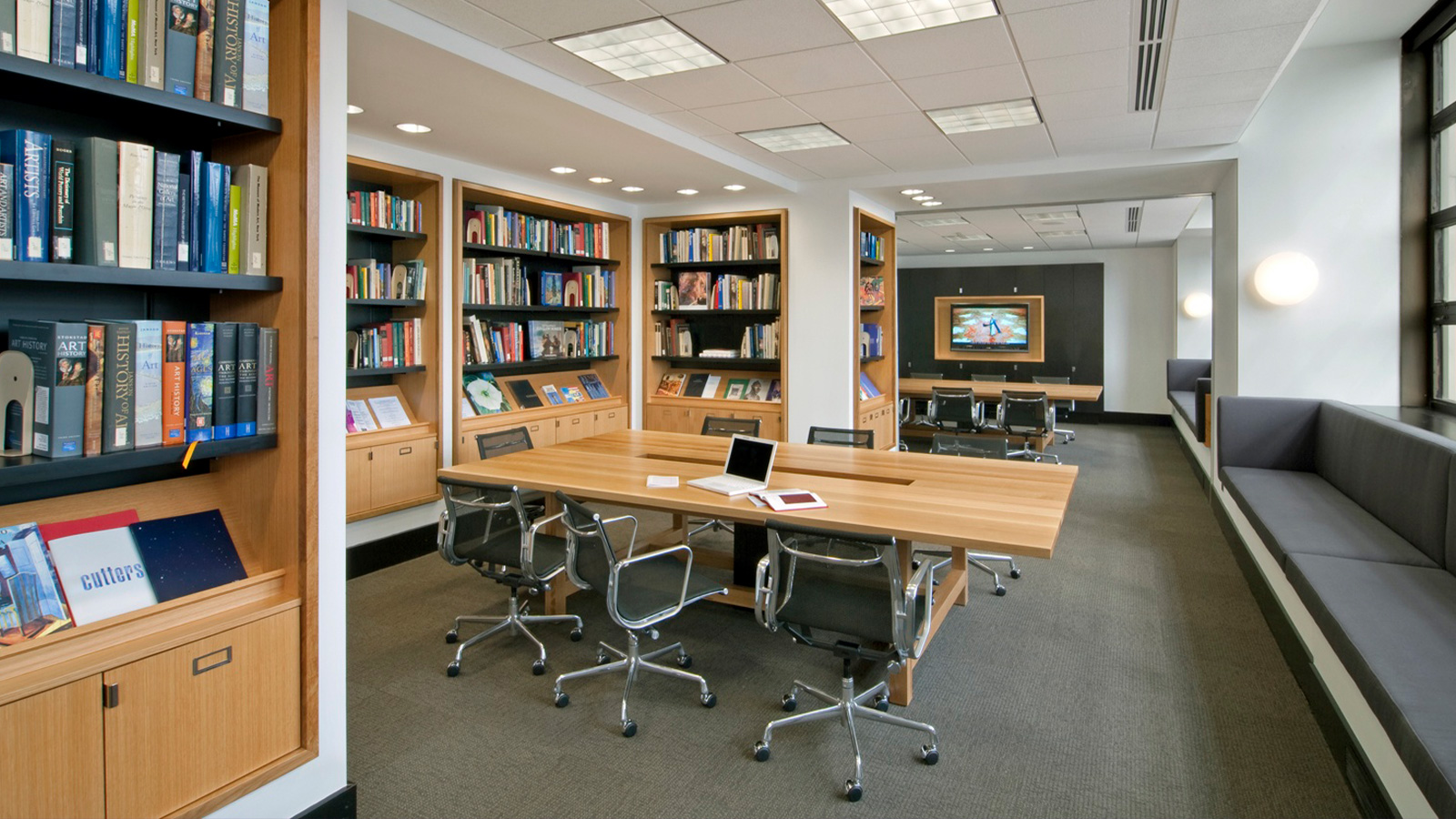 Zabar Library